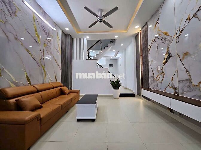 NHÀ SỔ SẴN, ĐÃ HOÀN CÔNG, GẦN LÀNG ĐH TPHCM- METRO, TTTM, 135 TIỆN ÍCH