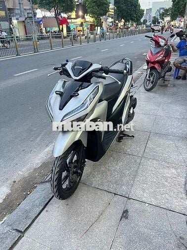 Honda Vario 150 2020 mới 90% Bstp chính chủ