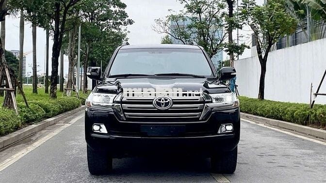Land Cruiser v8 4.6L nhập Nhật- xuất hóa đoen cao