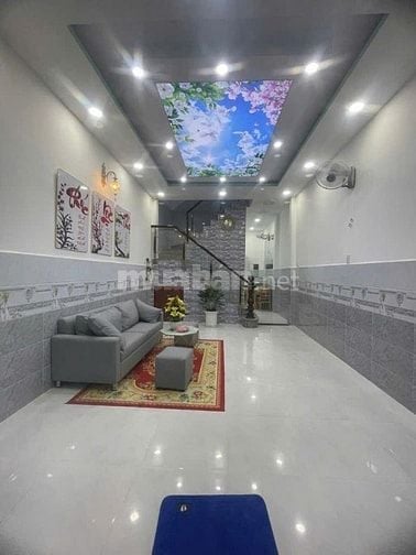 NHÀ ĐẸP 53M2, SÁT HẺM XE TẢI, 3PN, CÓ SÂN ĐỂ XE - PHẠM VĂN CHIÊU, GV