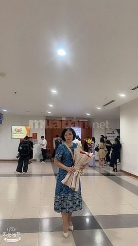 Nữ kế toán tìm việc tại các trung tâm dạy học thêm