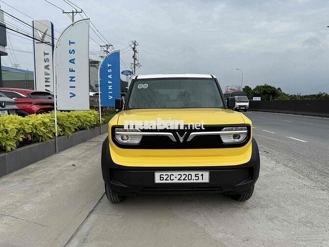 VinFast VF 3 màu Vàng