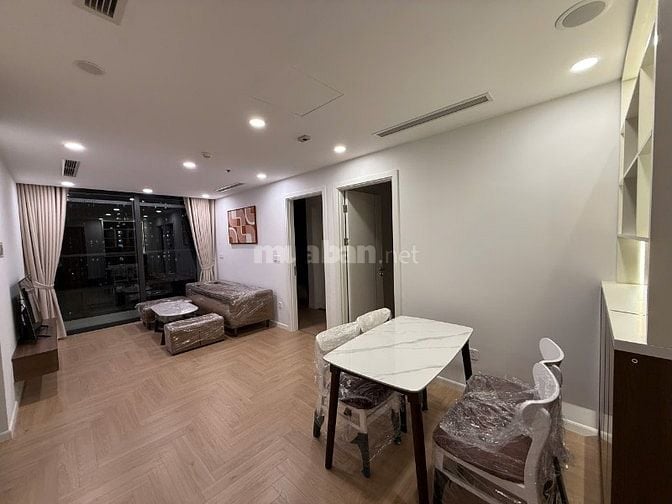 Chủ nhà cho thuê căn hộ tại 90 Đường Láng ( tòa The Ninety Complex)