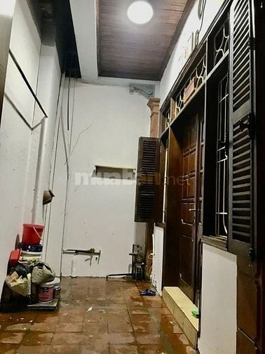 Cho hộ gia đình thuê nhà riêng