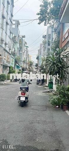 Hiếm Nhà Hẻm 8M, 70M2, 5 Tầng, Trung Tâm Quận 1, Nguyễn Trãi.