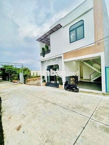 NHÀ LẦU ĐÚC THẬT HIỆN ĐẠI TRUNG TÂM BIÊN HOÀ❌