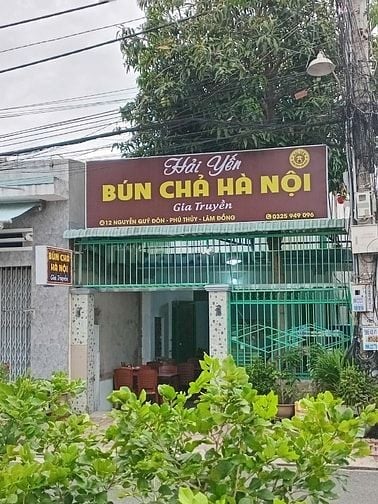 Cần nữ hỗ trợ phụ bán quán ăn, làm việc toàn thời gian.