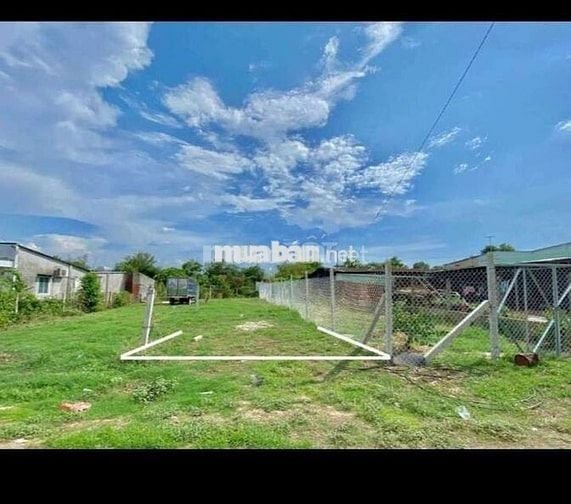 Chủ Ngộp Bán Lô Đất Giá Mềm Chỉ 600tr Gần Chợ Trảng Bàng.DT115m2,SHR