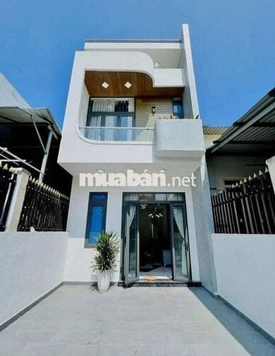 MUA NHÀ LẦU ĐÓN TẾT CÁCH TRUNG TÂM BIÊN HÒA 10KM NHƯNG RẺ HƠN VÀI TỶ.