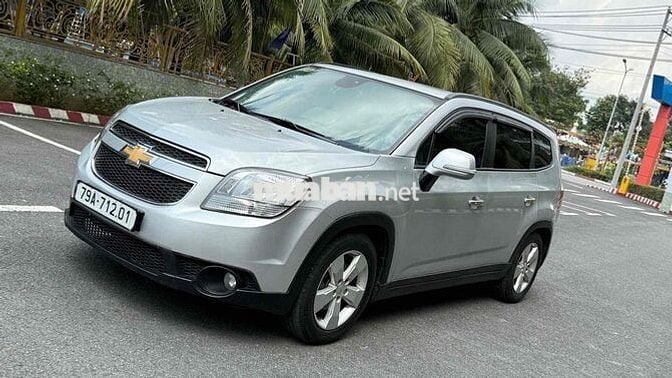 Chevrolet Orlando Bạc 7 chỗ