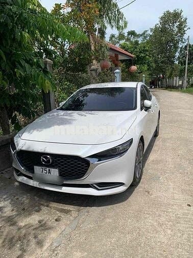 Mazda 3 2023 1.5L Luxury - 350000 km 1chu mua mới