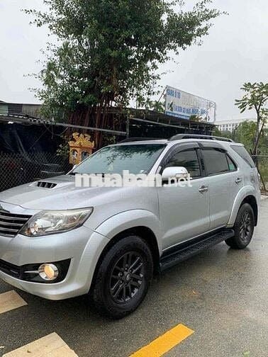 Toyota Fortuner 2016 2.4G 4x2 MT - 88000 km