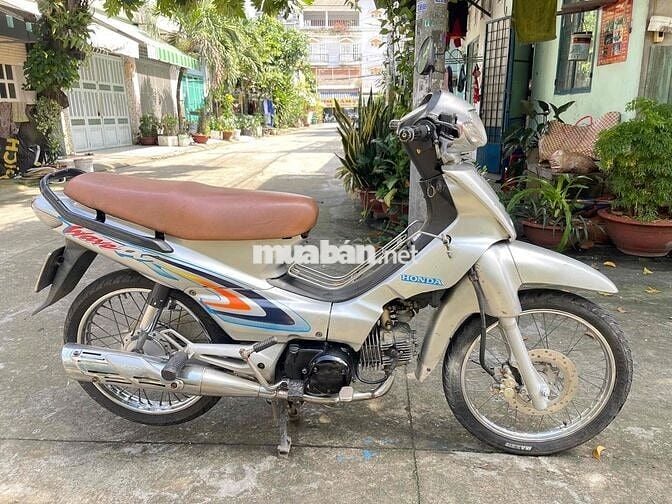 Honda Wave màu Bạc