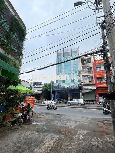 Mặt tiền xe tải 1 sẹc Lê Văn Quới - 52 m2- Hơn 4 tỷ