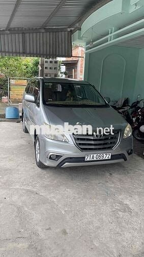 Toyota Innova 2014 E - 224000 km