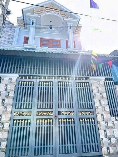 Bán gấp nhà Nguyễn Văn Tăng. Long Thạnh Mỹ. Quận 9. Giá 3 tỷ 790