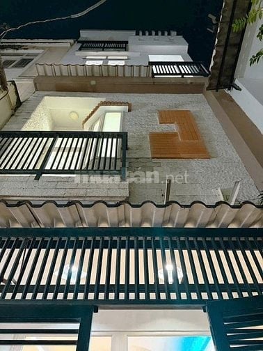 Mặt tiền Nguyễn Tri Phương Q.10 – 67m² Hiếm Có – Đang Cần Bán Nhanh!