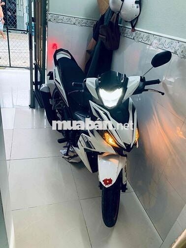 giấy tờ đầy đủ hộp pháp