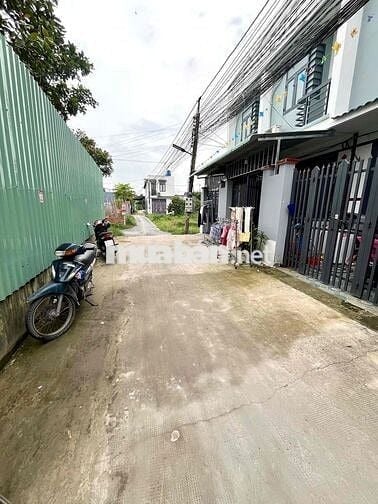 chính chủ bán gấp căn nhà đag ngộp bank