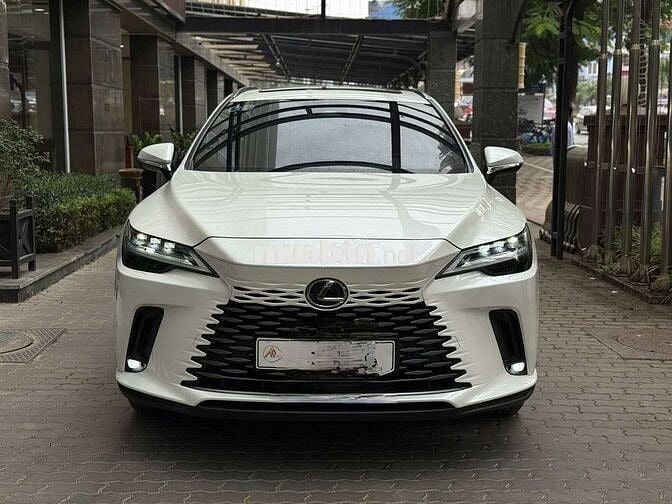 E cần bán Lexus RX 350 Premium sx 2024