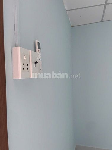 Cần bán nhà sổ hồng riêng ngang 6 dài 12.5, phường BHH B Bình Tân