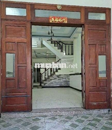 Ở ngay ,đẹp 4 tầng 60m2 gần lò thiêu cũ