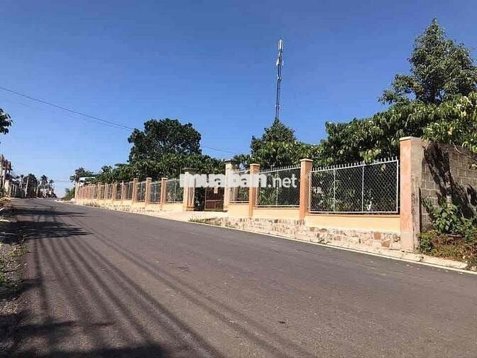 cần bán nhà đất phố phường 3 Bảo Lộc