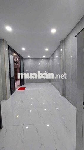 Nhà hẻm Nguyễn Đình Chiểu, 2 lầu khúc 2 chiều mới sạch sẽ