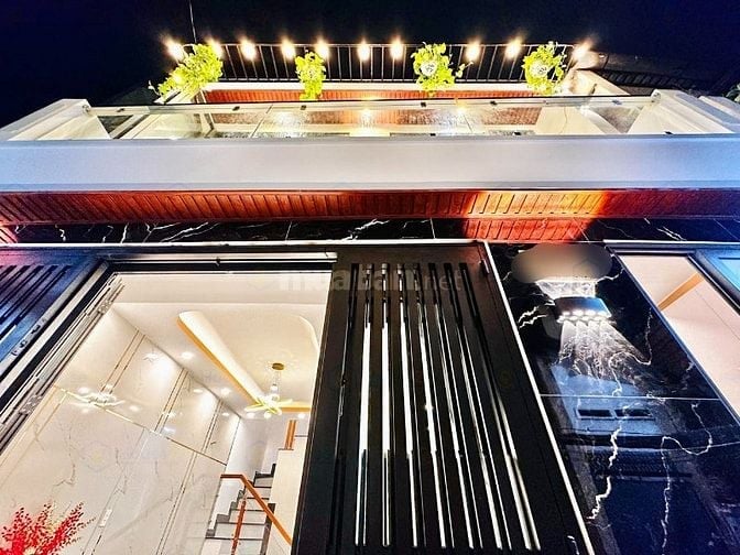 Bán nhà cực êm Nơ Trang Long, P.12 – 2,47 tỷ, 1 trệt 2 lầu, sổ riêng !