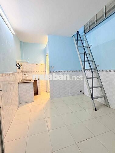 Cho Thuê Phòng Trọ Trệt + Lầu đúc cách TDT 3km. đh Mở 4km