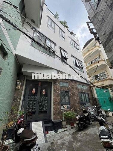 BÁN NHÀ CHÍNH CHỦ TRUNG TÂM BÀN CỜ CÓ THƯƠNG LƯỢNG CHO KHÁCH THIỆN CHI