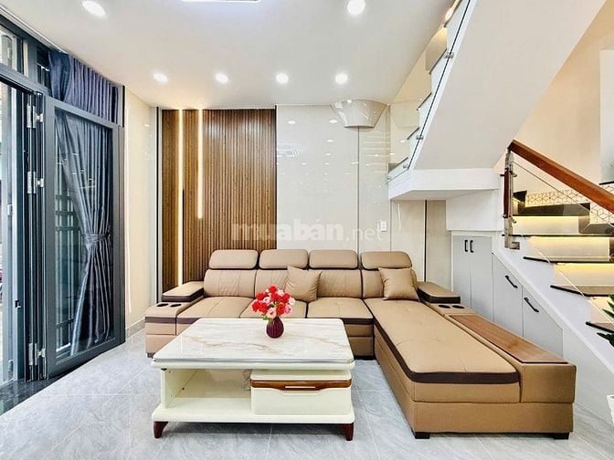 Trung Tâm Phú Nhuận 🌿 Nhà Đẹp Nguyễn Kiệm - Chỉ 3 Tỷ 6