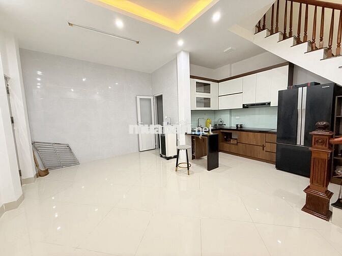 Nguyễn Đức Cảnh vị trí tốt, mặt tiền rộng 7m, DT 58m, thông số quá đẹp