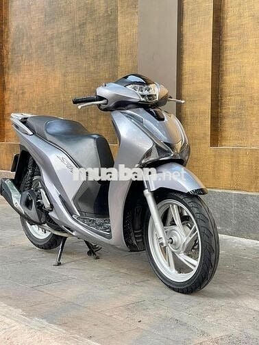 Sh125i 2017 bạc đẹp BSTP chính chủ máy móc zin