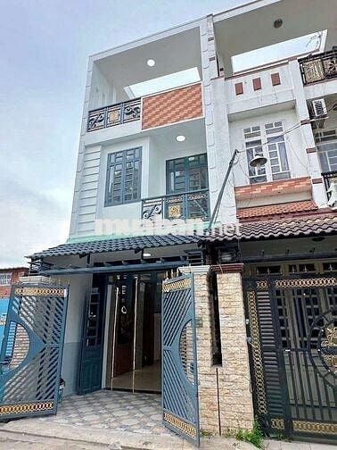 Nhà 1 trệt 2 lầu sân thượng hẻm 17 liên khu 5_6 BHH B bình tân