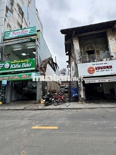 BÁN ĐẤT TRỐNG MẶT TIỀN ĐỀ THÁM Quận 1 - 96m2 - 48 tỷ