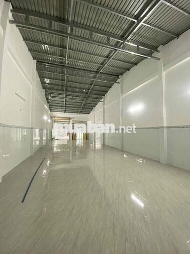 CHO THUÊ NHÀ XƯỞNG 7x40 - 280m2 - 20 TRIỆU - MẶT TIỀN PHAN VĂN HỚN