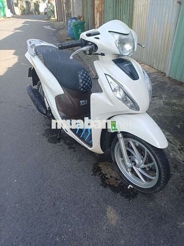 Can ban xe vision nhu hinh hoac giao luu xe khac