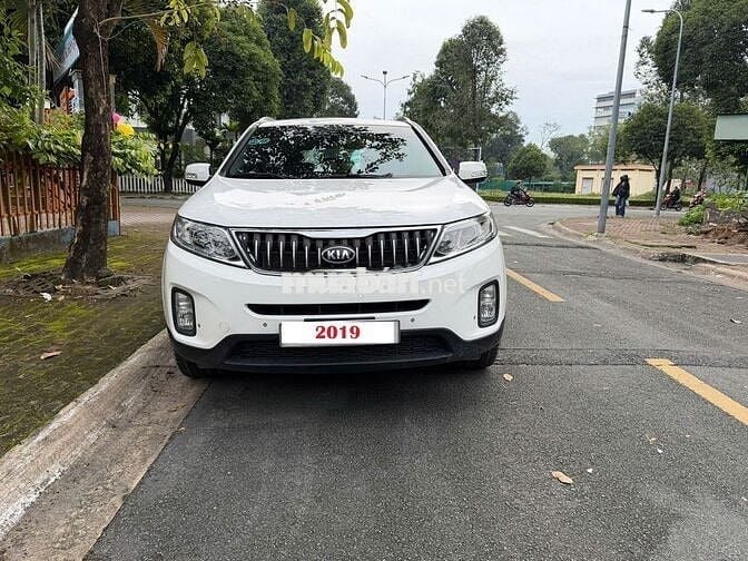 Kia Sorento 2019 2.4 GAT Deluxe - 82000 km