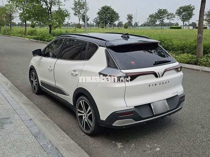 VinFast VFe34 2022  - 100000 km