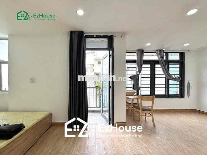 Cho thuê Căn Hộ Mini Ban Công - Ngay VHU - HUIT - GO Trường Chinh