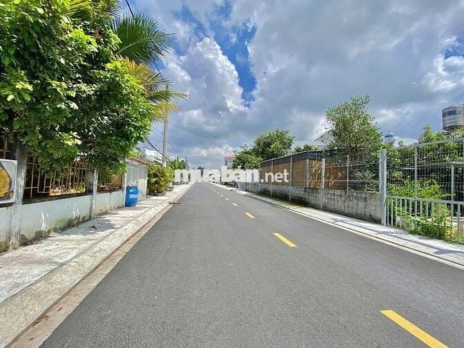 ĐẤT THỔ 5x25 NGAY TRƯỜNG TIỂU HỌC TÂN PHÚ TRUNG - SHR