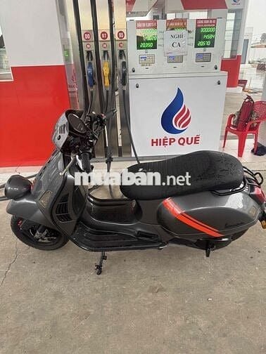 Piaggio Vespa GTV 300 2023 Xám