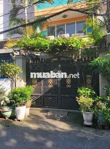 MT đường, sát chợ Cây Gõ8PN 1trệt 1lửng 2lầu+ ST, sân đậu oto, 18tr/th