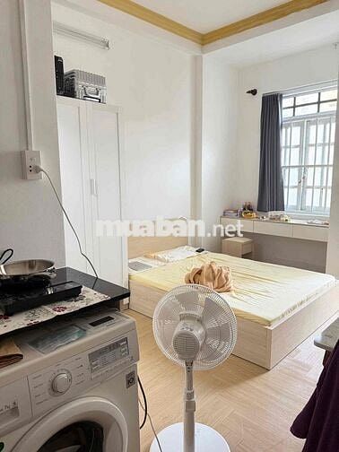 phòng trọ Tân Bình gần nhà ga T3 20M2 đường Cộng Hoà Quận Tân Bình