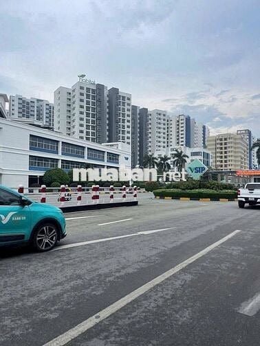 CẦN TIỀN BÁN GẤP LÔ ĐẤT CÁCH VINCOM 550 DĨ AN 1,5 KM