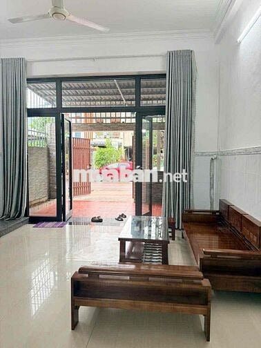 BÁN CĂN NHÀ MẶT TIỀN 2 Tầng đường 7M5 , 3 PN