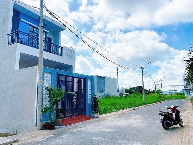 Đất nền dự án Khu dân cư HTREAL Qui Đức, phía sau UBND xã Qui Đức cũ