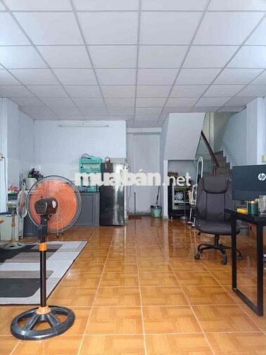 nhà hxh sát mt khu tên lửa chợ bình trị