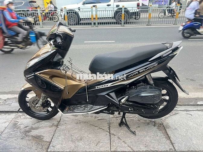 Honda air blade 2014 mới 90% biển số thành phố